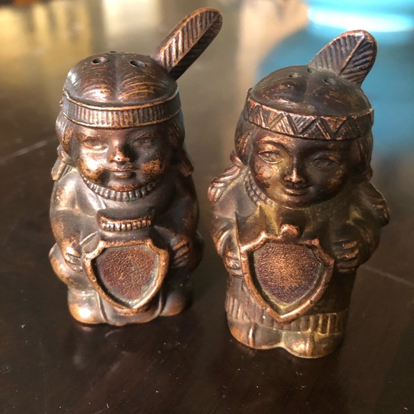 Set Copper Indian Figures salt/pepper